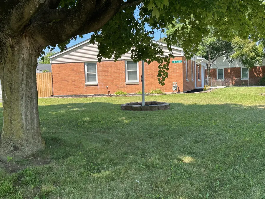 4735 Frost Avenue, Columbus, OH 43228 - #3
