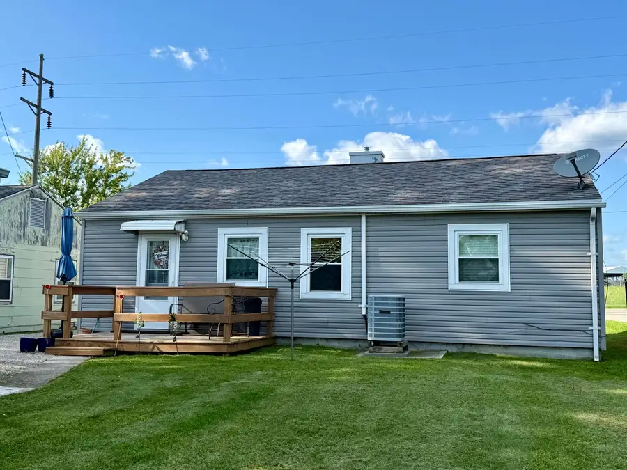 1427 E Southern Avenue, Bucyrus, OH 44820 - #3