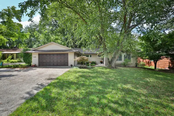 519 E Cooke Road, Columbus, OH 43214