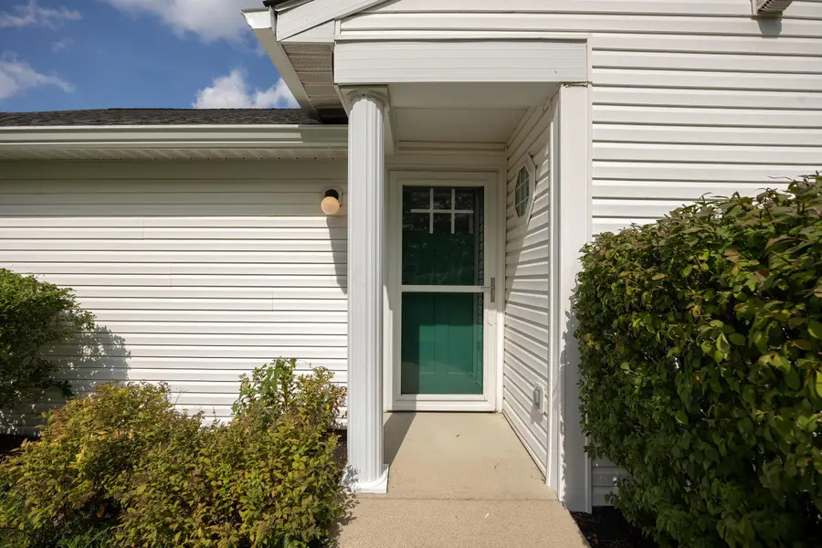 4667 Hobson Drive, Columbus, OH 43228 - #3