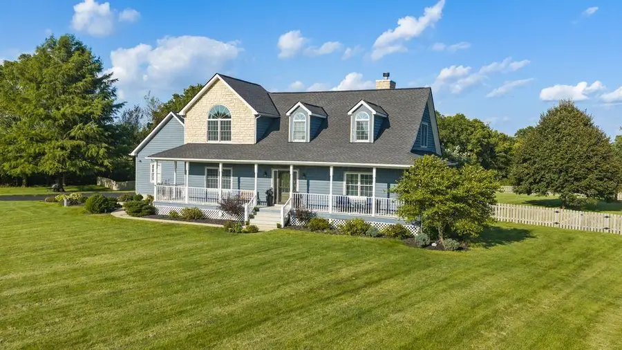 8425 Heather Lake Drive Nw, Canal Winchester, OH 43110 - #2