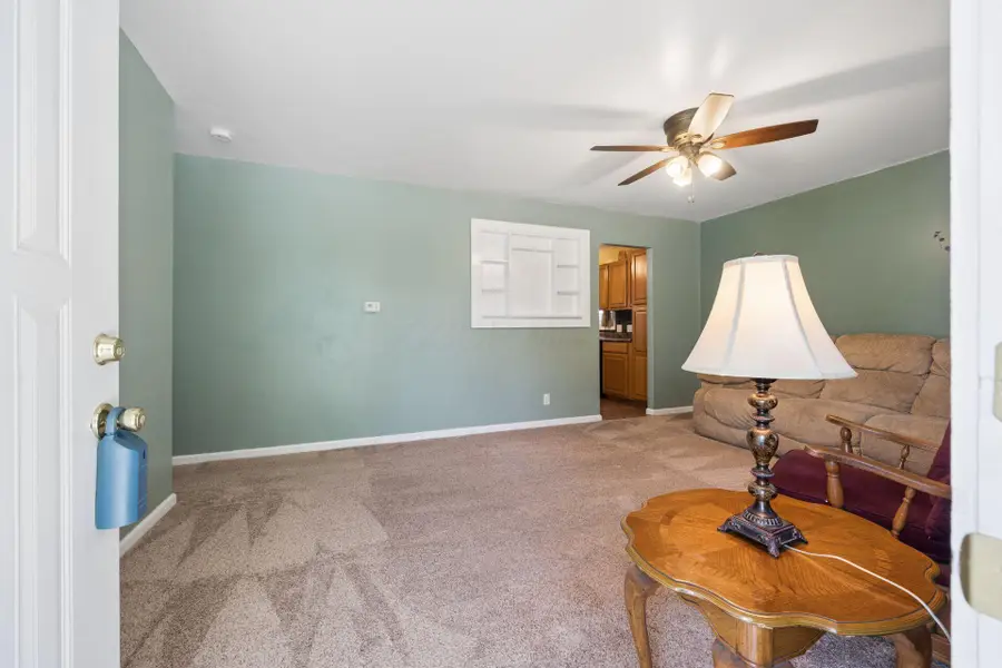 7324 Roshon Avenue, Reynoldsburg, OH 43068 - #3