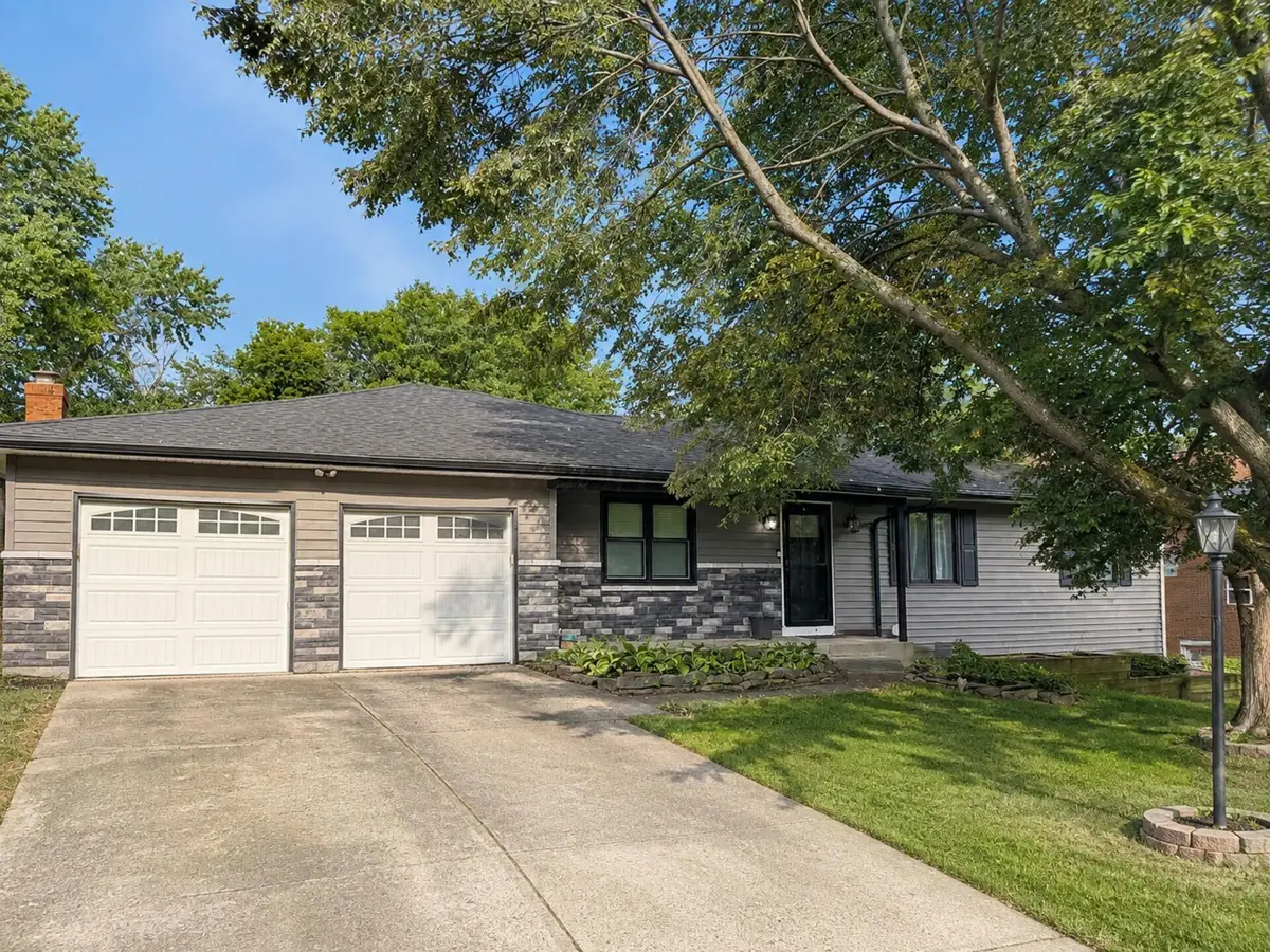 13811 Carriage Lane Nw, Pickerington, OH 43147 - #1