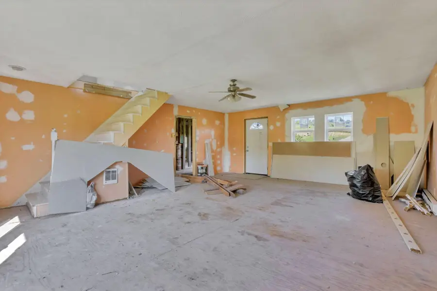 16451 Cox Road, Logan, OH 43138 - #3