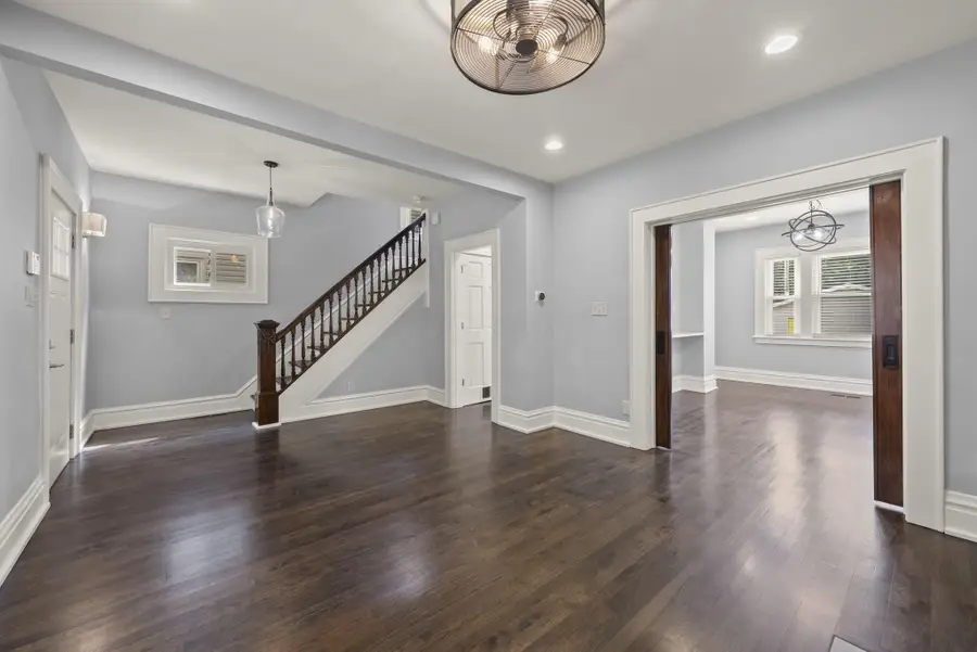 259 E Mithoff Street, Columbus, OH 43206 - #2