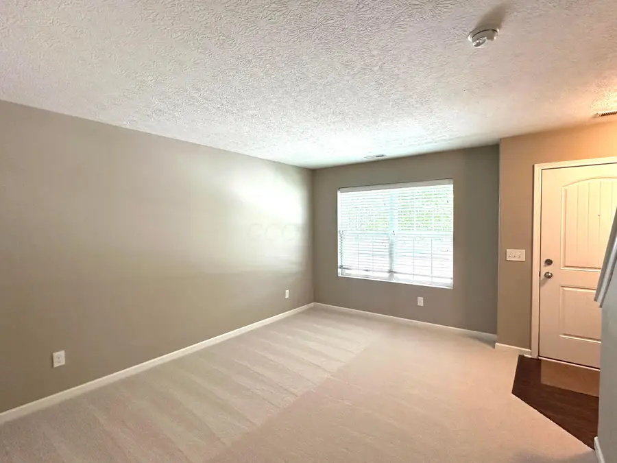 5545 Eagle River Drive, Dublin, OH 43016 - #3