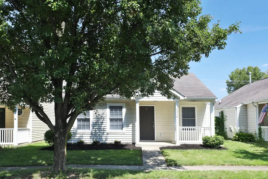 2710 Patrick Henry Avenue, Columbus, OH 43207 - #3