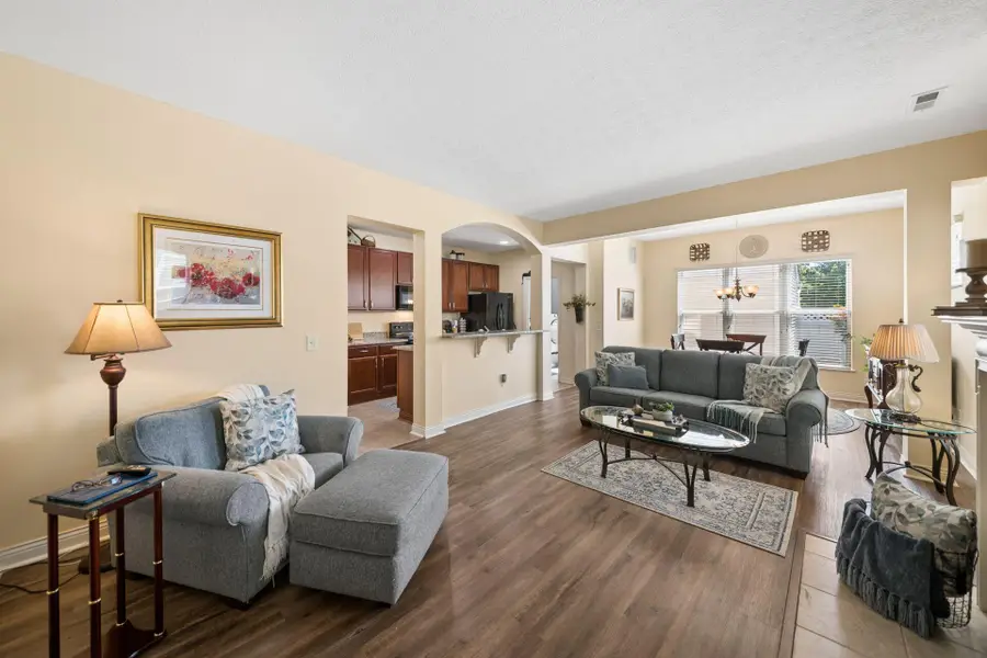5573 Lantos Road, Dublin, OH 43016 - #3