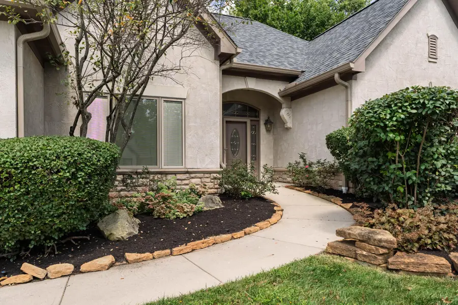 6048 Nicholas Glen, Columbus, OH 43213 - #3
