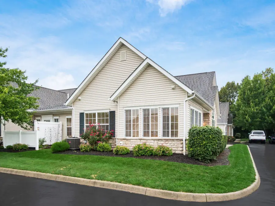 4888 Ashleigh Drive, Dublin, OH 43016 - #2