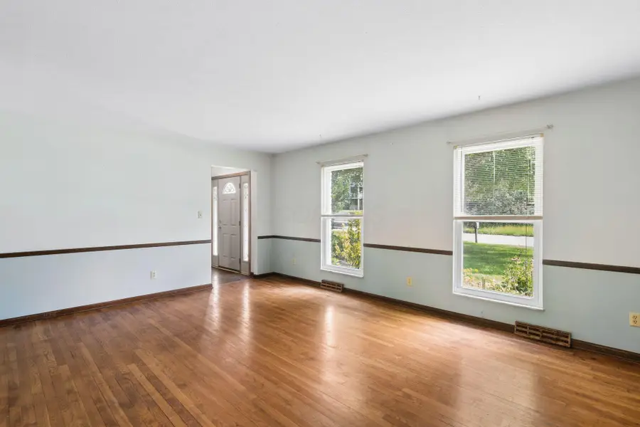 1285 Noe Bixby Road, Columbus, OH 43232 - #2