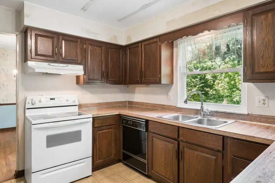 1285 Noe Bixby Road, Columbus, OH 43232 - #3