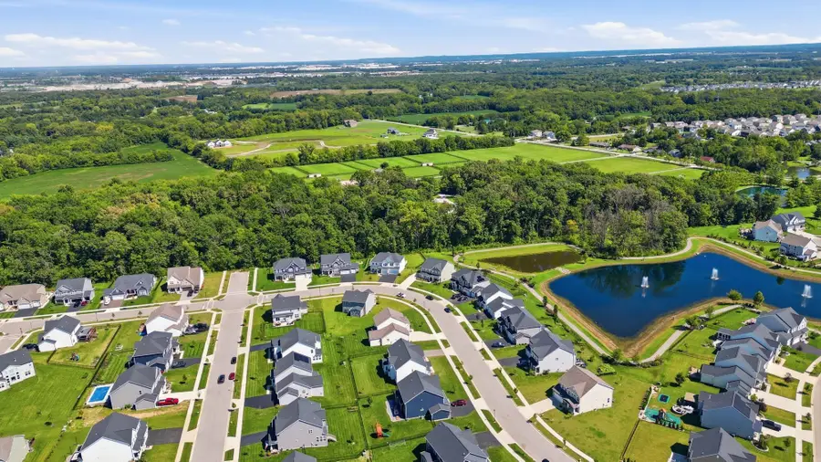 5560 Carlisle Drive, Grove City, OH 43123 - #3