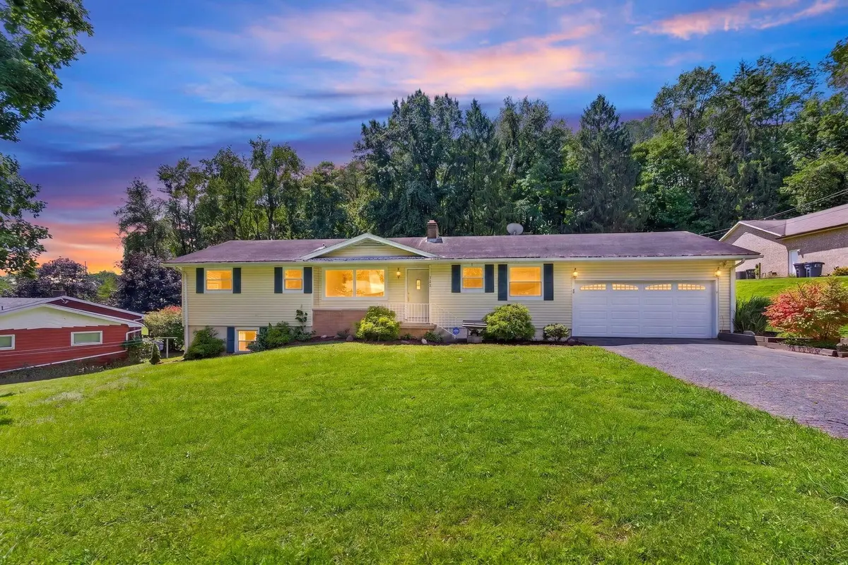 243 Lynwood Lane, Lancaster, OH 43130 - #1