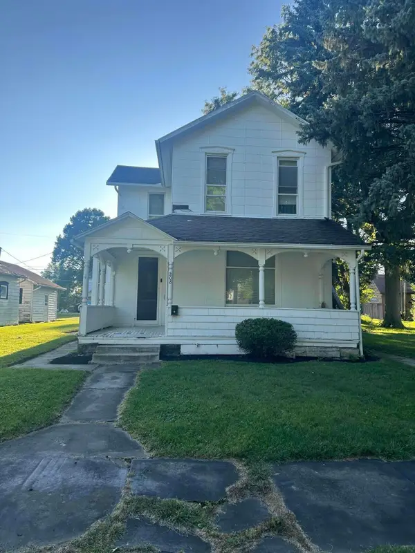 208 N Henry Street N, Crestline, OH 44827