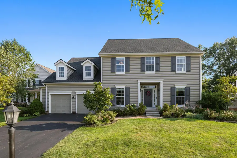 8275 Marwithe Place, New Albany, OH 43054 - #3