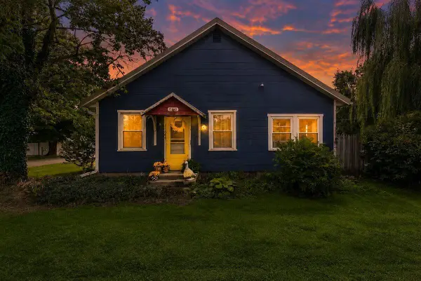 12066 Urbana Street, Middleburg, OH 43336