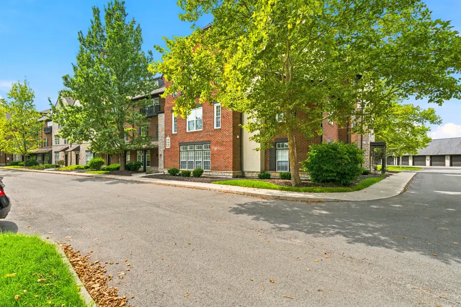 6045 Craughwell Lane, Dublin, OH 43017 - #2