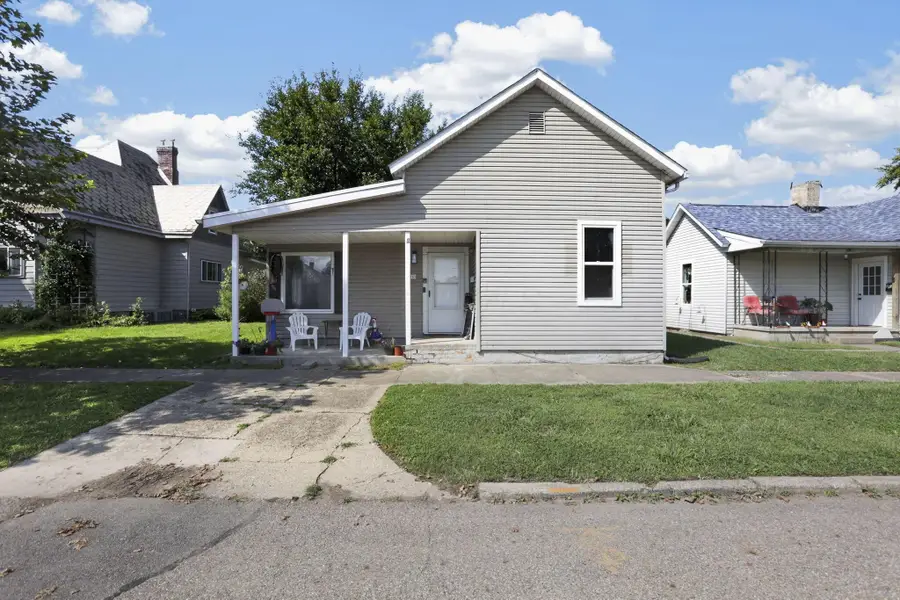 586 E Main Street, Logan, OH 43138 - #3