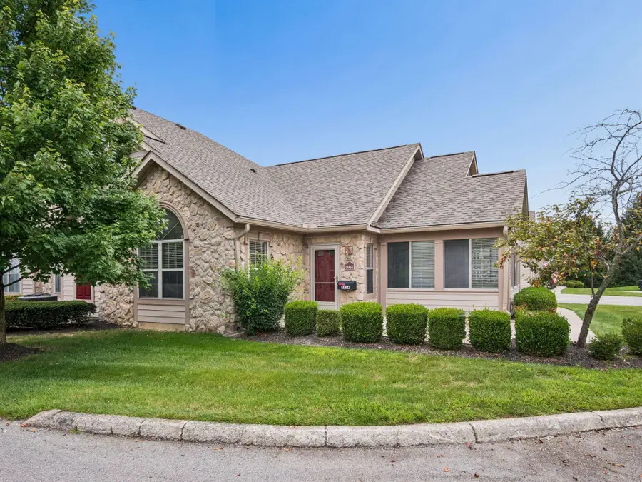 8914 Linksway Drive, Powell, OH 43065 - #3