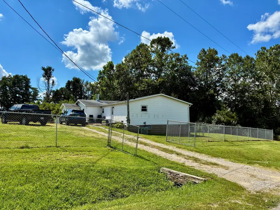 7045 Cathy Road, Hillsboro, OH 45133 - #3