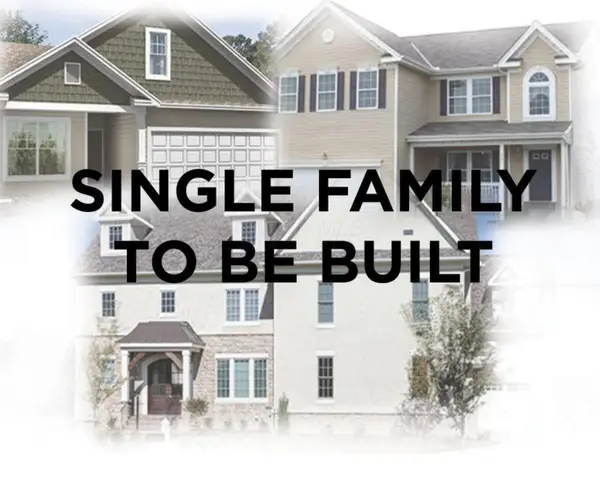 2022 Leopold Drive, Lewis Center, OH 43035