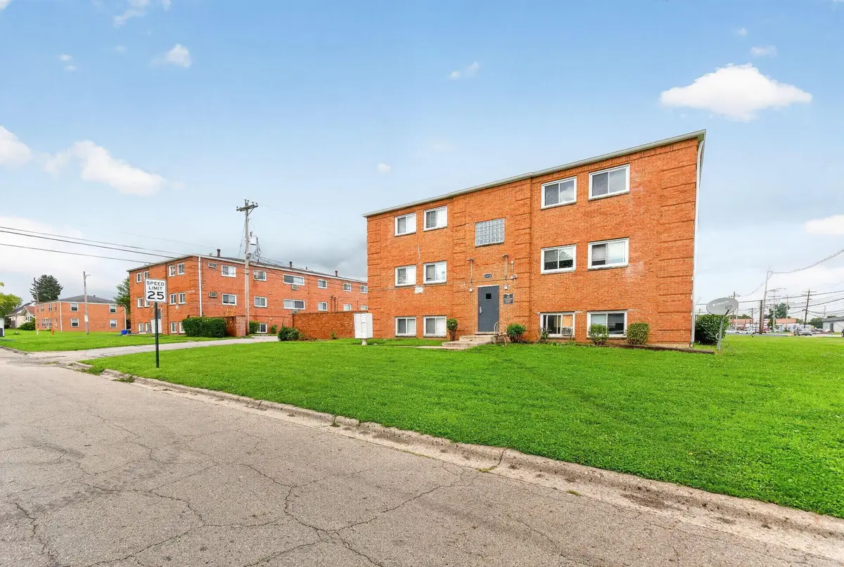 3656-3670 Seabrook Avenue, Columbus, OH 43227 - #1