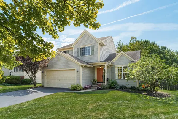 207 Bellebrooke Court, Pataskala, OH 43062
