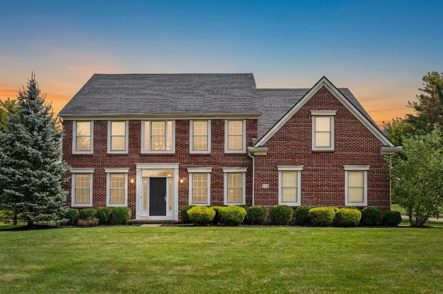 8780 Cedar Brook Street, Pickerington, OH 43147 - #2