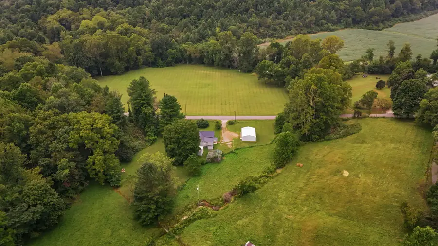 21606 E Sams Creek Road, Laurelville, OH 43135 - #3