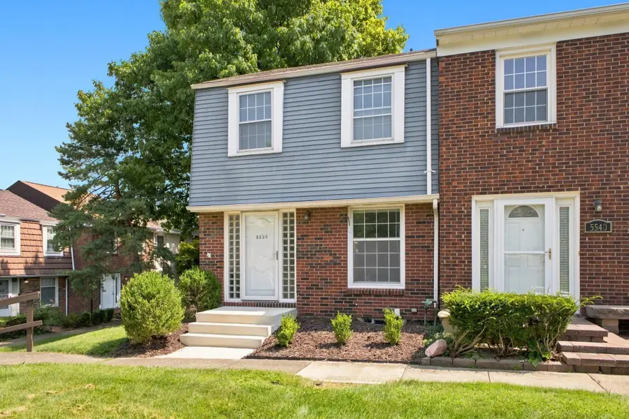 5538 Brackenridge Avenue, Columbus, OH 43228 - #3