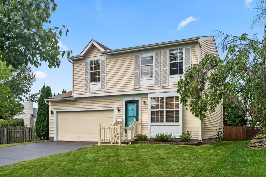 3325 Paradise Avenue, Hilliard, OH 43026 - #3