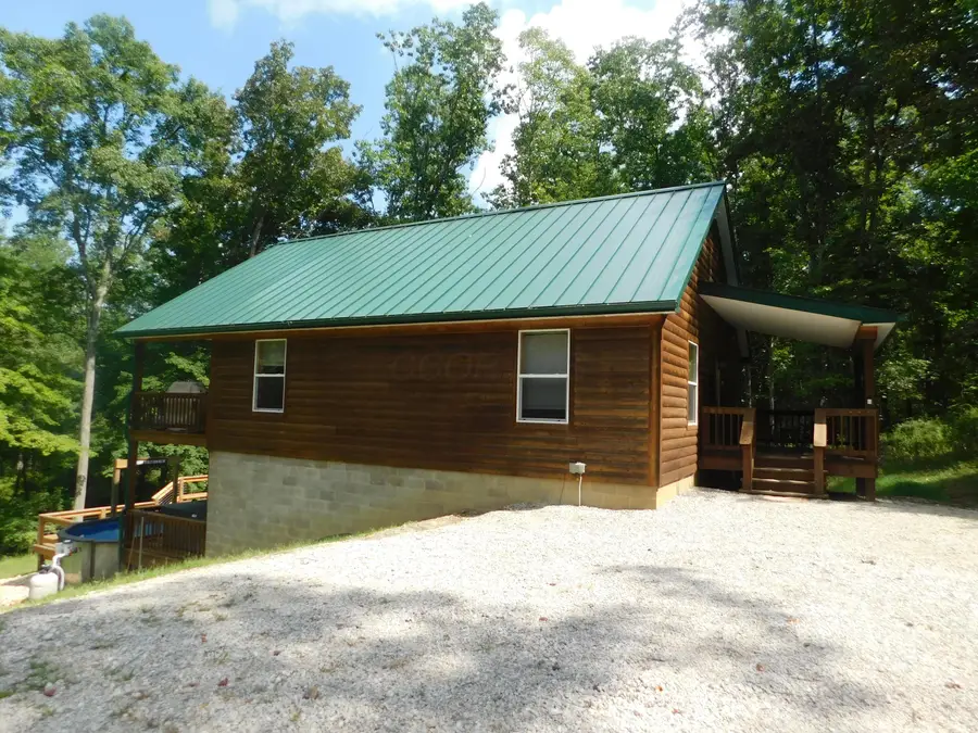 16716 Skinner Road, Logan, OH 43138 - #2