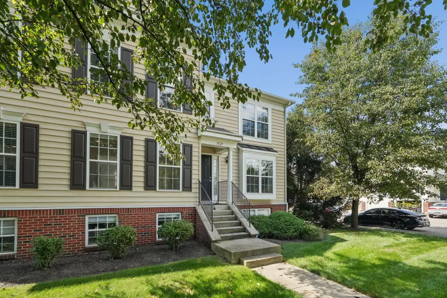 3727 Rubythroat Drive, Columbus, OH 43230 - #2