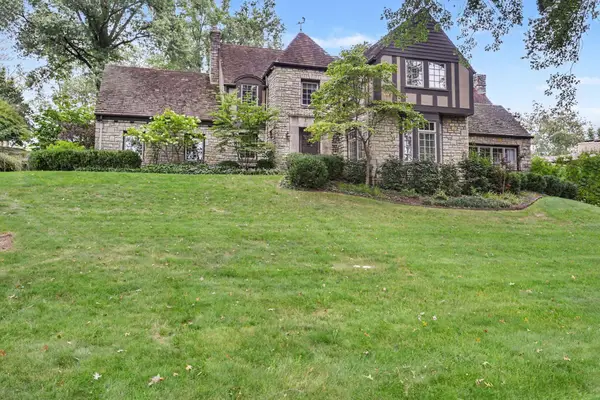 513 Orchard Hill Drive, Lancaster, OH 43130
