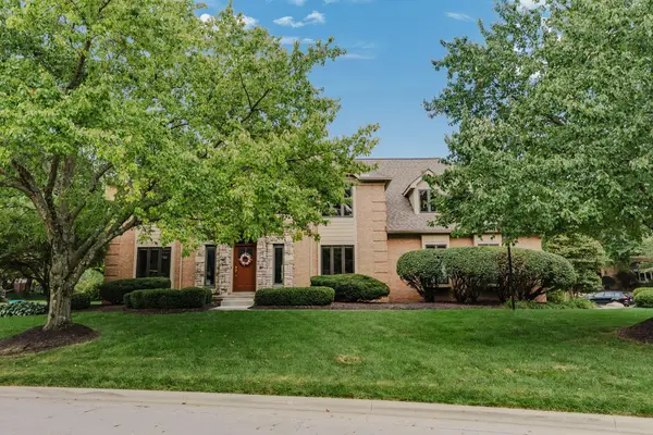 8222 Sanctuary Drive, Columbus, OH 43235