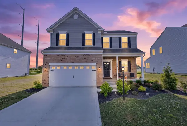 1193 Cunningham Avenue, Pataskala, OH 43062