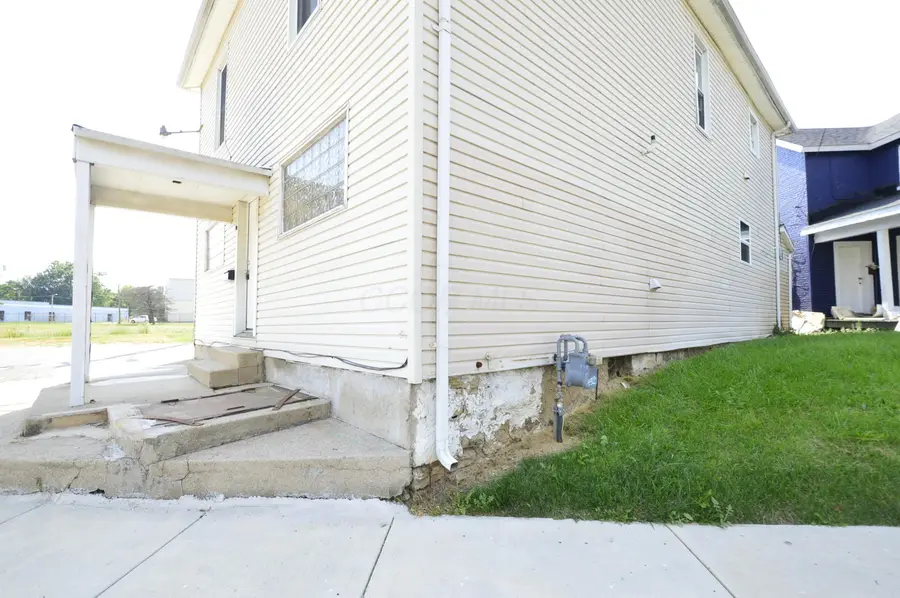 1223 Lagonda Avenue, Springfield, OH 45503 - #3