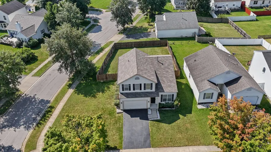 6217 Plumfield Drive, Canal Winchester, OH 43110 - #2