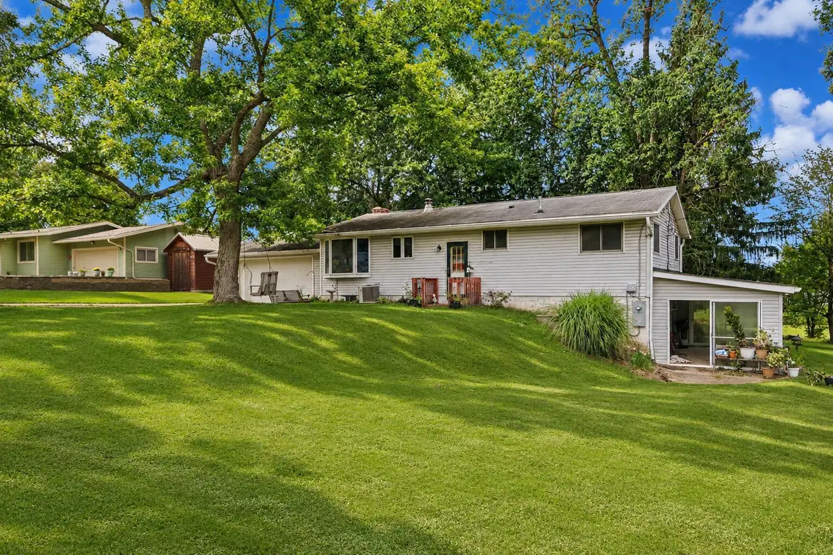 2305 Lakecrest Drive, Mansfield, OH 44903 - #1