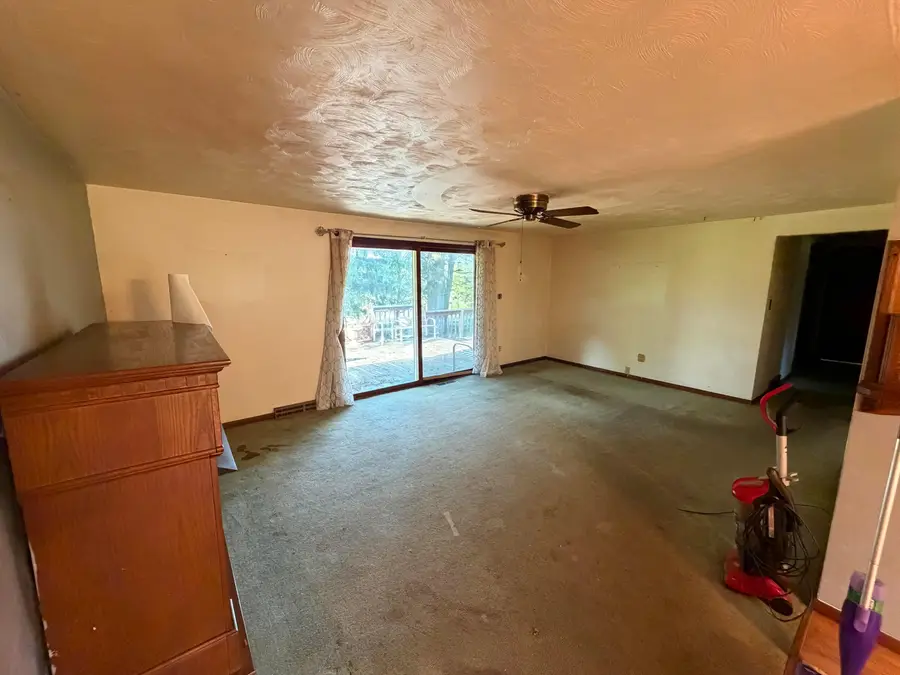 2305 Lakecrest Drive, Mansfield, OH 44903 - #3