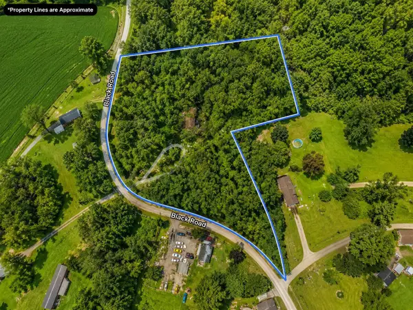 850 Black Road, Hopewell, OH 43746