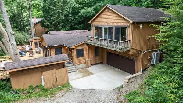 11 Shoreline Drive, Perrysville, OH 44864