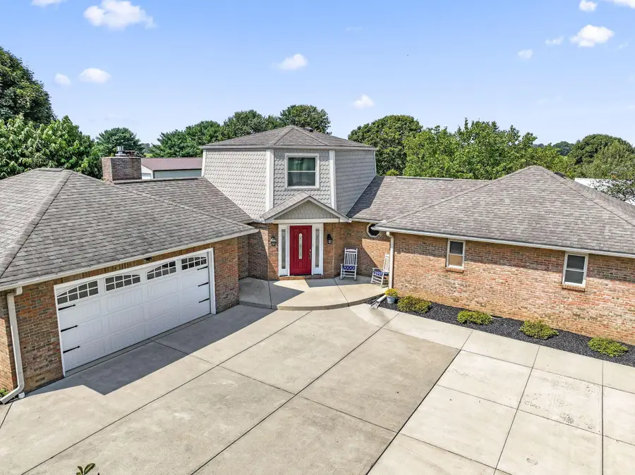 3738 Saint Paul Road, Ashville, OH 43103 - #3
