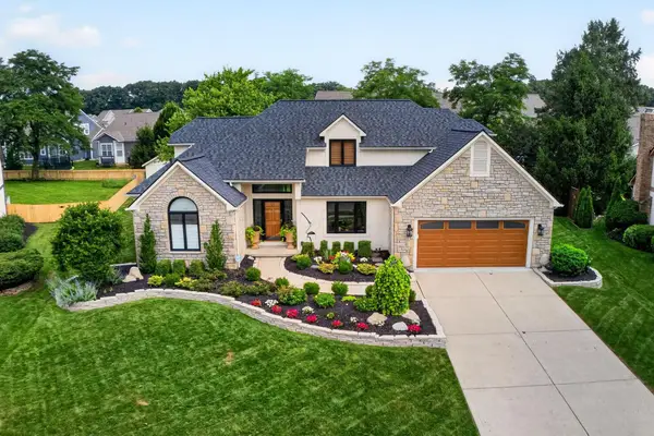 206 Baranof W, Westerville, OH 43081