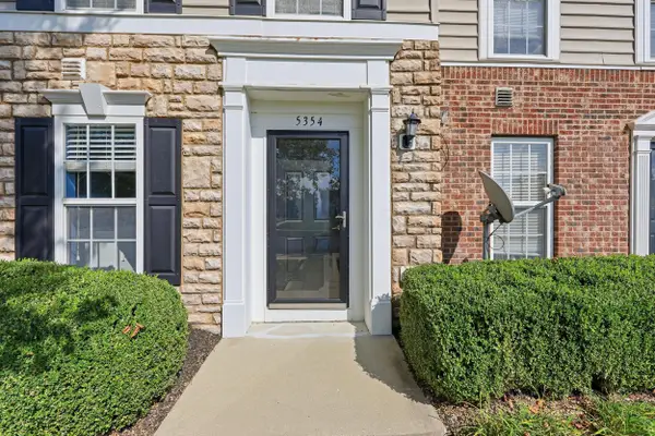 5354 Calypso Cascades Drive, Dublin, OH 43016