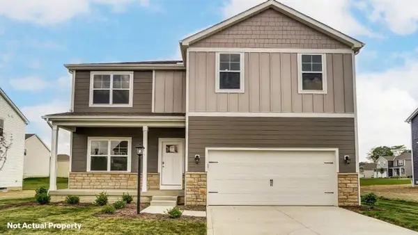 16 Gristmill Drive, Ashville, OH 43103