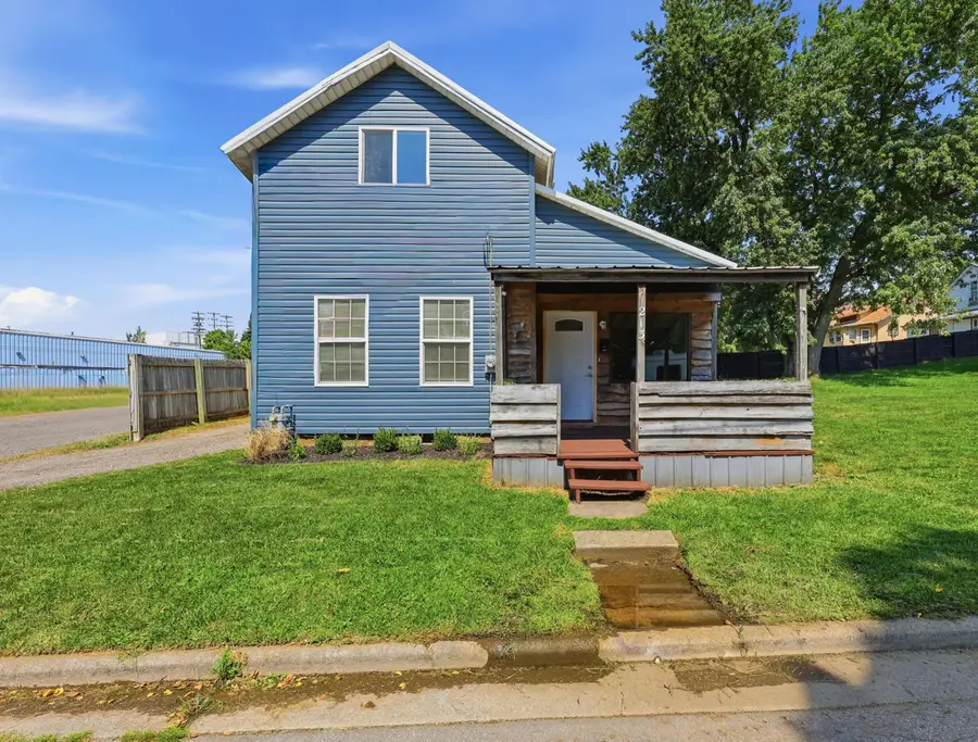 213 Vine Street, Mansfield, OH 44902 - #2