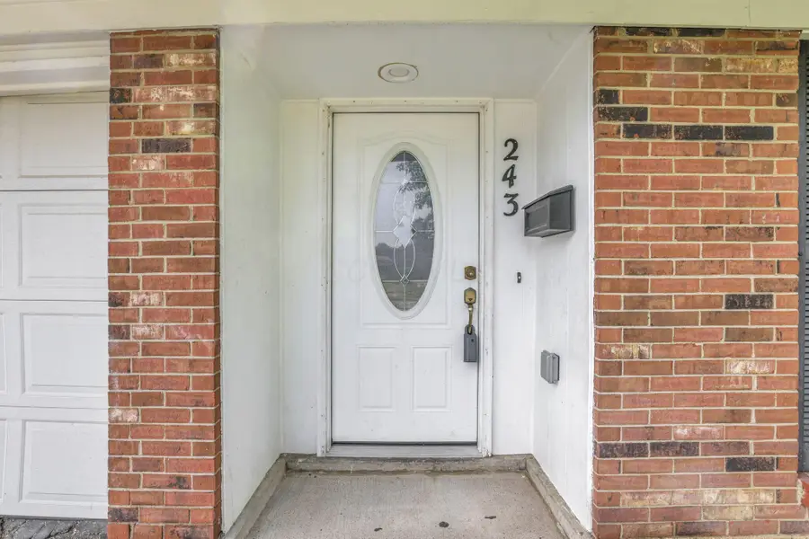 243 Bombay Avenue, Westerville, OH 43081 - #2