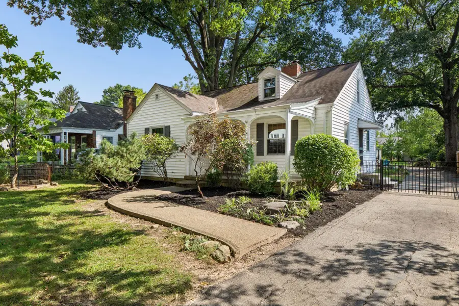 373 Glenmont Avenue, Columbus, OH 43214 - #2